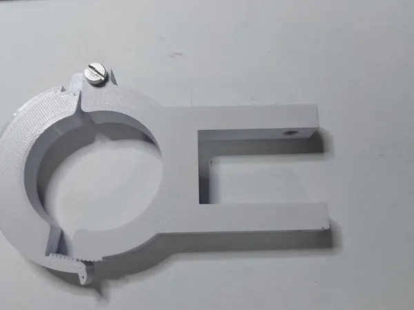 Swimming pool - hose holder 32mm for universal holder