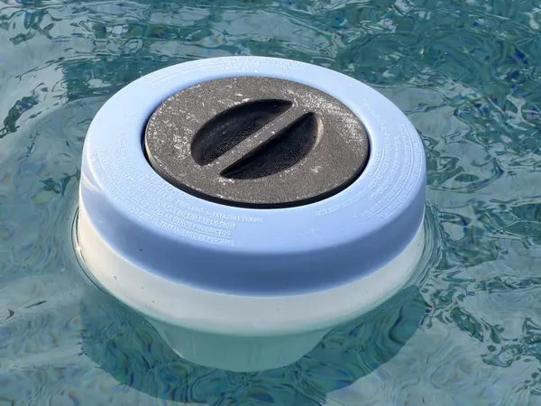 Lid for a X-Large Pool Floating Chlorine Dispenser