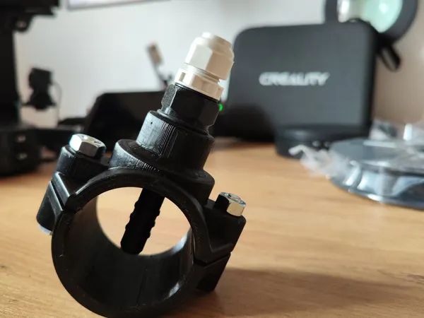 Water temperature sensor shaft for swimming pool plumbing