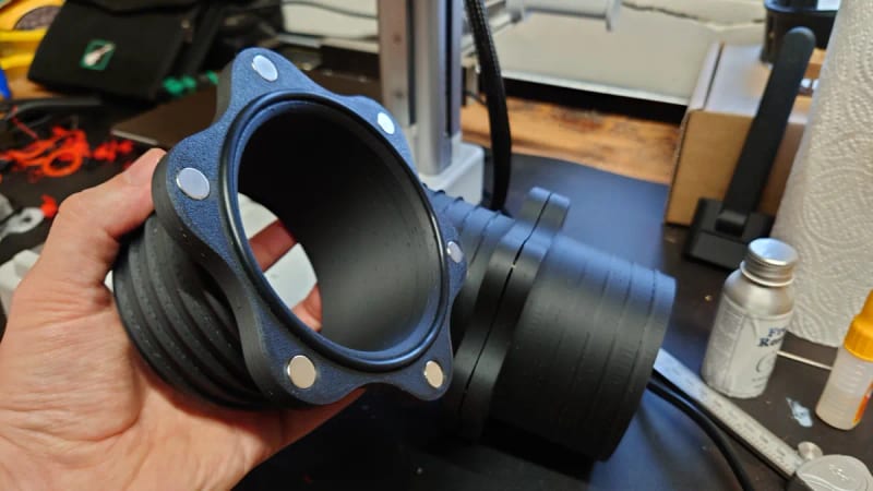 Magnetická rychlospojka hadice 100 mm — 3D tištěná příruba