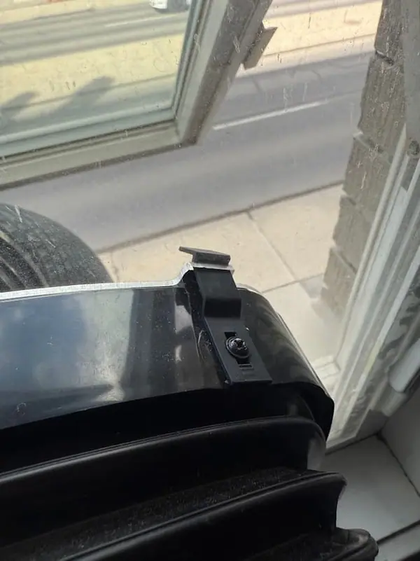 Clip for Dual Hose Portable Air Conditioner Duct